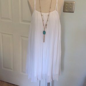 Beautiful white dress,Excellent condition!