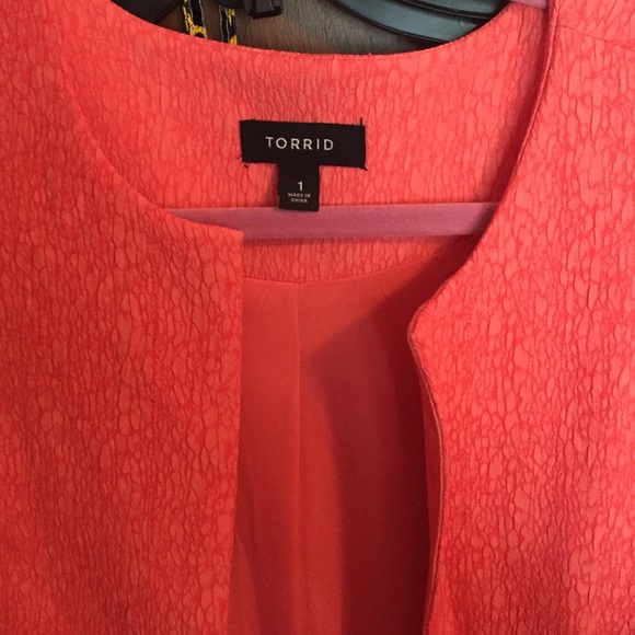 Textured Peach Long Jacket - Picture 2 of 3