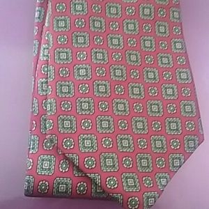 Bert Pulitzer red tie