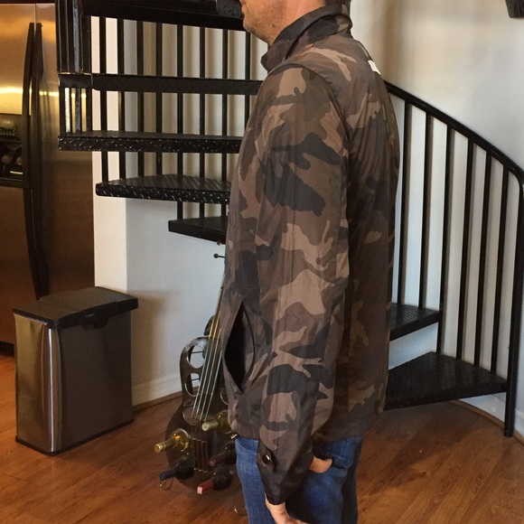 🎉Host Pick🎉 Brown Camo Jacket zipper & button💕 - Picture 3 of 4