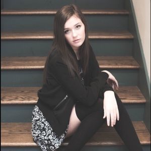 Meet your Posher, Hannah