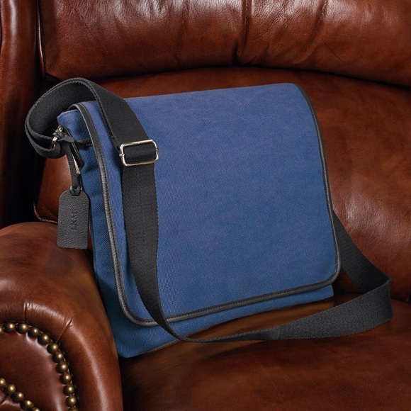 levenger messenger bag