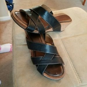 Naturalizer Black Sandels