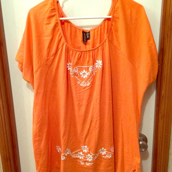 Plus size 3X orange shirt with flower designs - Picture 1 of 2