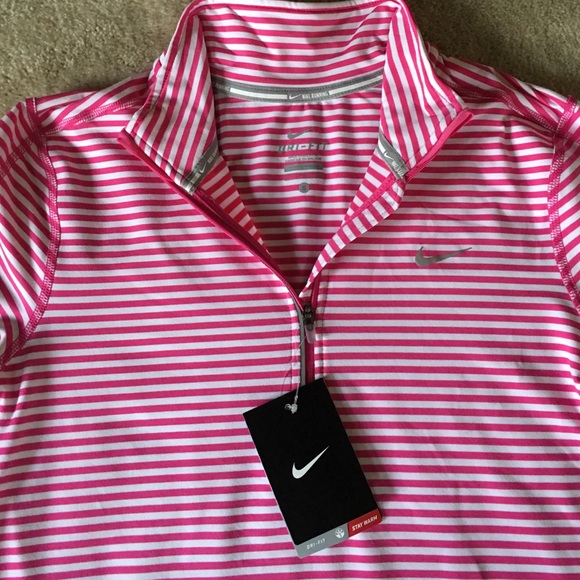 Nike Dry-fit Stay warm 1/4 zip. NWT - Picture 2 of 2