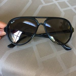Ray Ban Cats 5000 Sunglasses