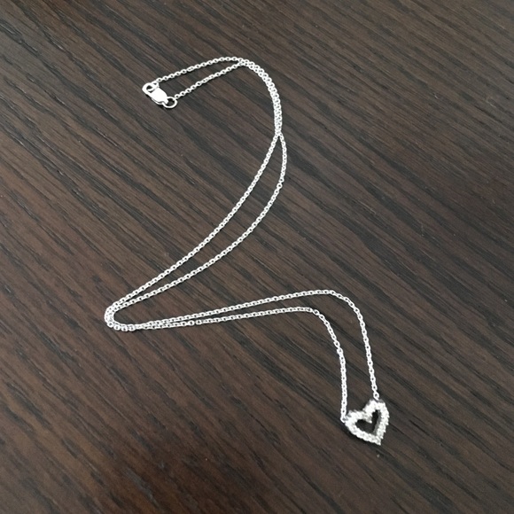 Diamond and sterling silver heart pendant - Picture 2 of 5