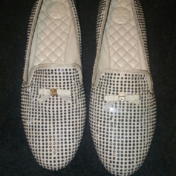 SOLD.....Tory Burch loafers