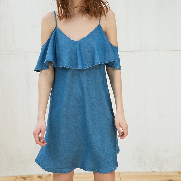 Bershka Off Shoulder Ruffle Dress