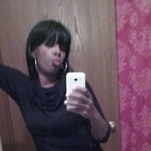 Meet your Posher, Regina