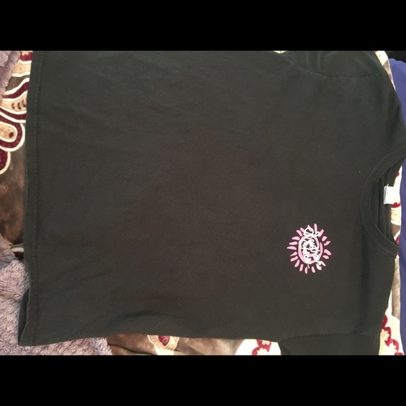 Shirt - Picture 2 of 2