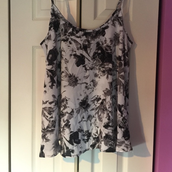 Dressy Flower Tank