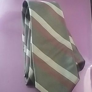 Oxford shop gray stripe tie . Reis of New haven