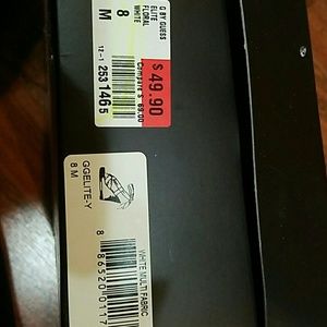 Guess sandals, lace up