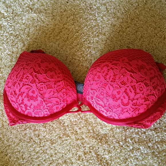 Victorias secret bombshell