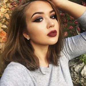 Meet your Posher, Teri