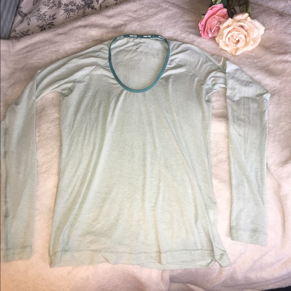 Nike Tops - Nike Pro Long Sleeve