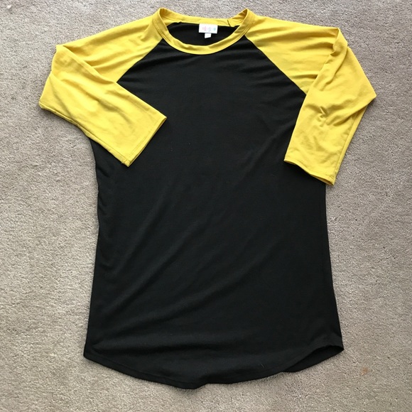 Lularoe Randy Tee. Women's Small