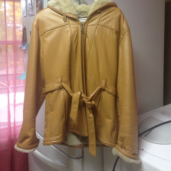 🔥Marked down authentic Wilson's leather jacket 🔥