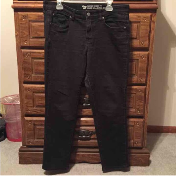 Gap Mid Rise Skinny Fit jeans
