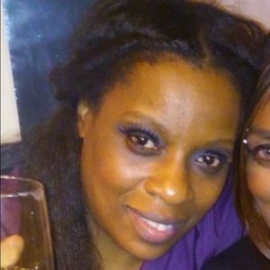 Meet your Posher, Dana