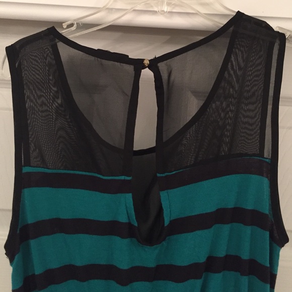 Green and black striped dress - Picture 2 of 3
