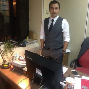 Meet your Posher, Emrah