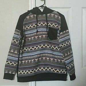 Hoodie with geometrical design