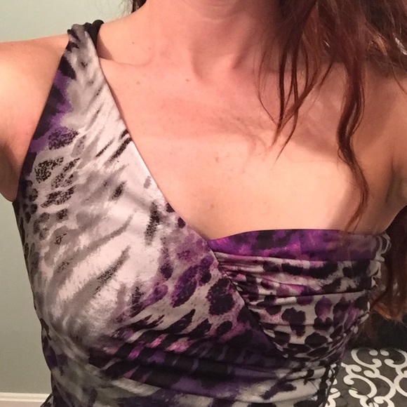 Purple animal prints dress - Picture 3 of 3