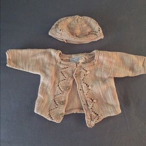 Handmade 0-3m Girls Sweater and Hat Set