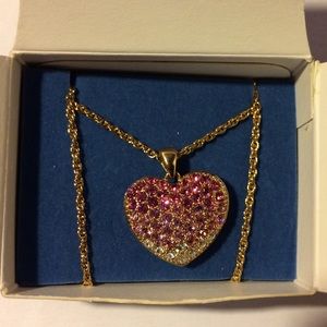 Price drop!  ❤️ pendant necklace