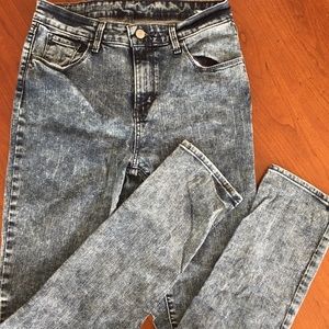 Levi's High Waist Jeans