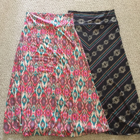 Bundle of 2 Print Maxi Skirts