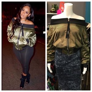 Off shoulder bomber
