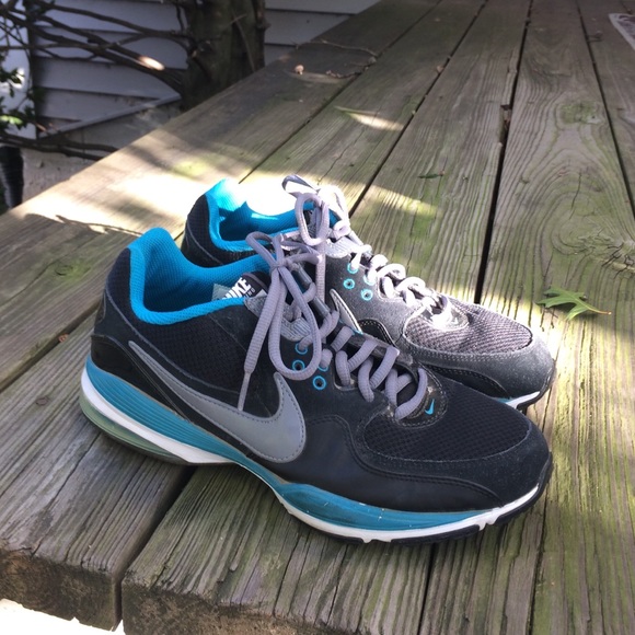 NIKE Air Max sneakers -- size 9