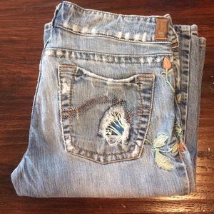 Fun Patch Detail Silver Jeans 🌿🌸