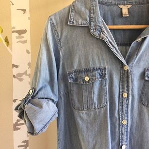 Price ⬇️! J. Crew Chambray Button-Down Work Shirt