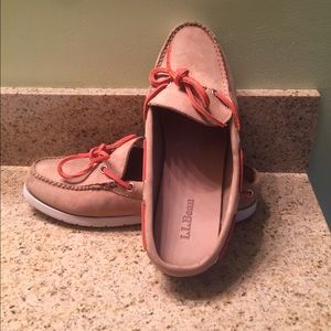 LL BEAN BOAT SHOES SIZE 7