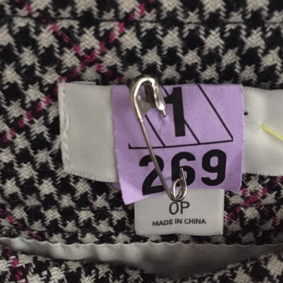 Loft Skirt - Picture 3 of 3