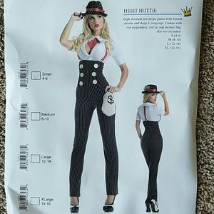 Heist Hottie Costume