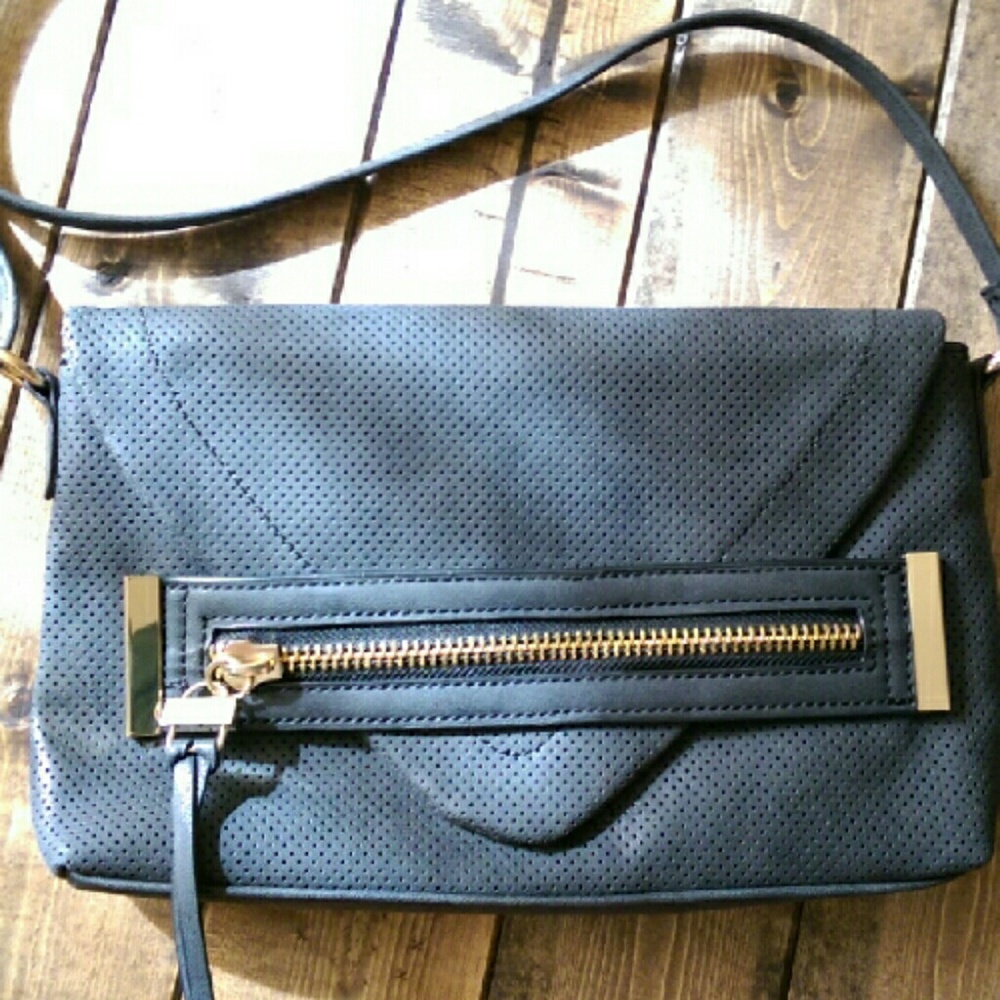 Nicole Miller Envelope Bag!!