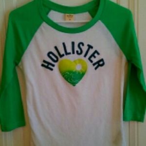 Hollister long sleeve t-shirt