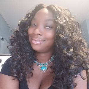 Meet your Posher, Shakiyla