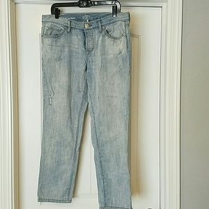 Light wash jeans