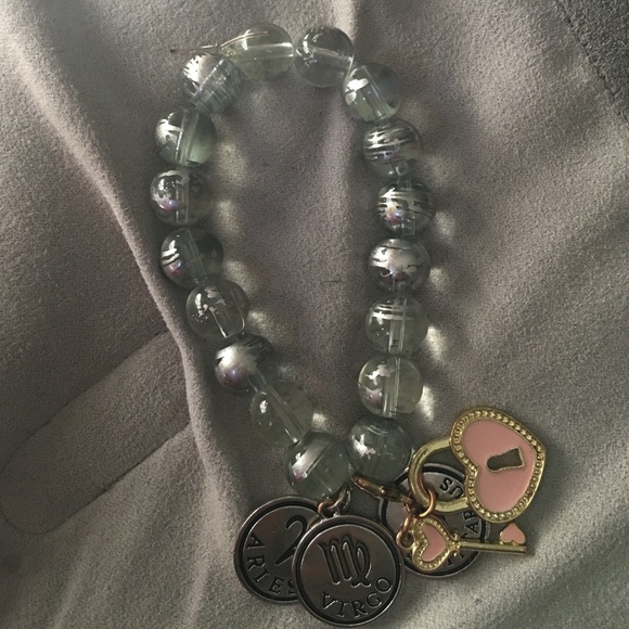 Zodiac Love Bracelet - Picture 1 of 4