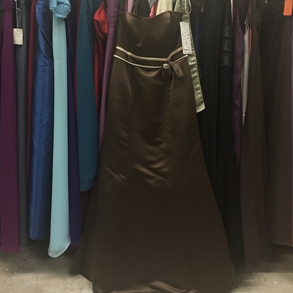 Bari Jay Long Dress - Picture 1 of 4