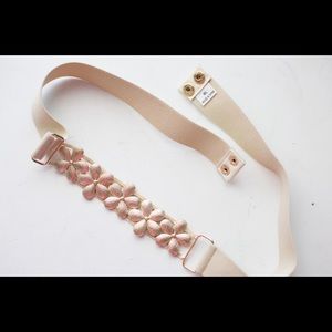 Elastic Francesca's Belt