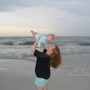 Meet your Posher, Stacy