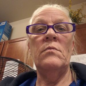 Meet your Posher, Vicky