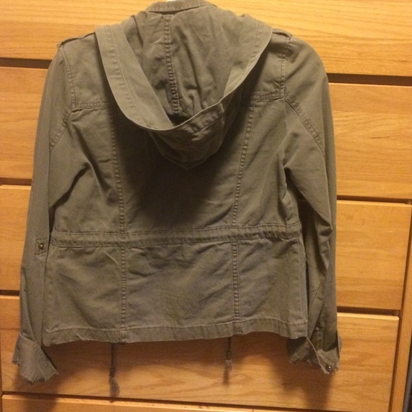 Olive green Anorak - Picture 3 of 4
